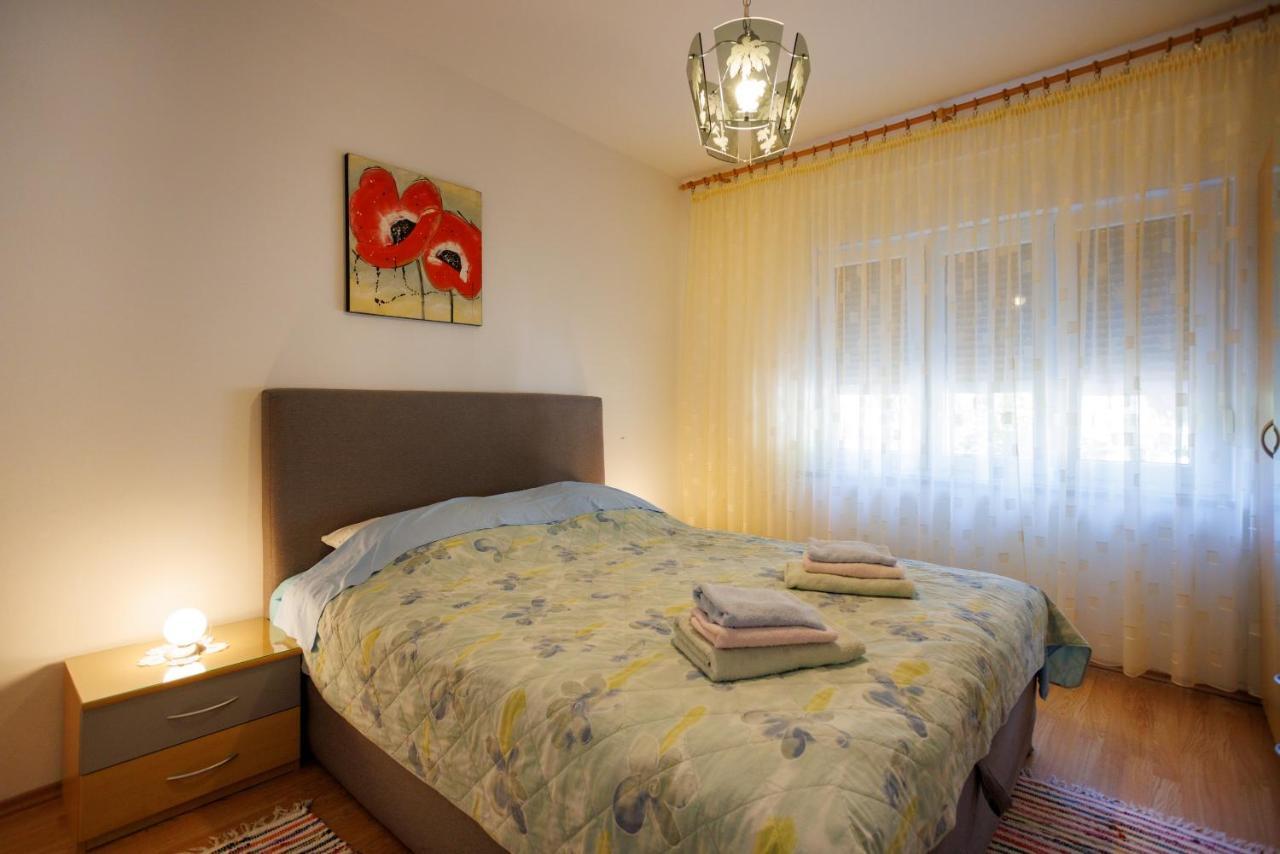 Apartment Studio Close To Sea Krk Town Eksteriør bilde